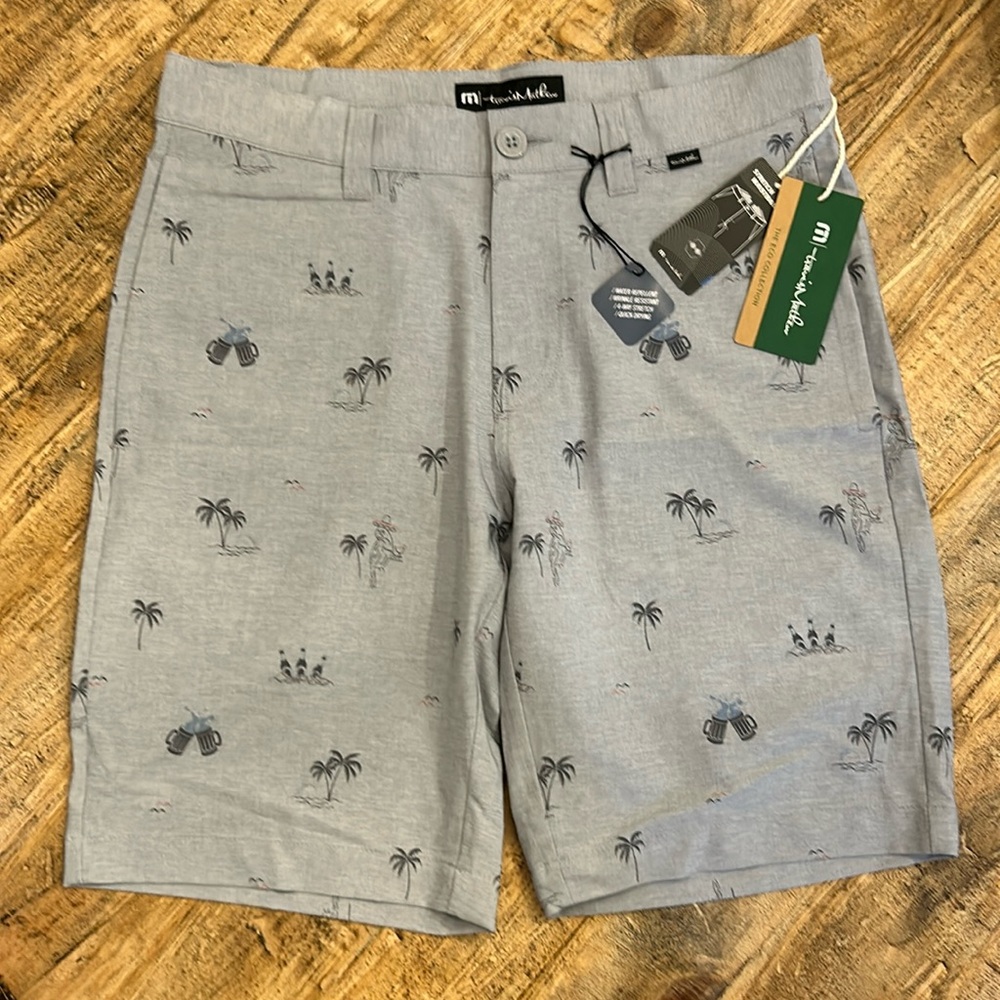 NWT Travis Mathew Hybrid Short